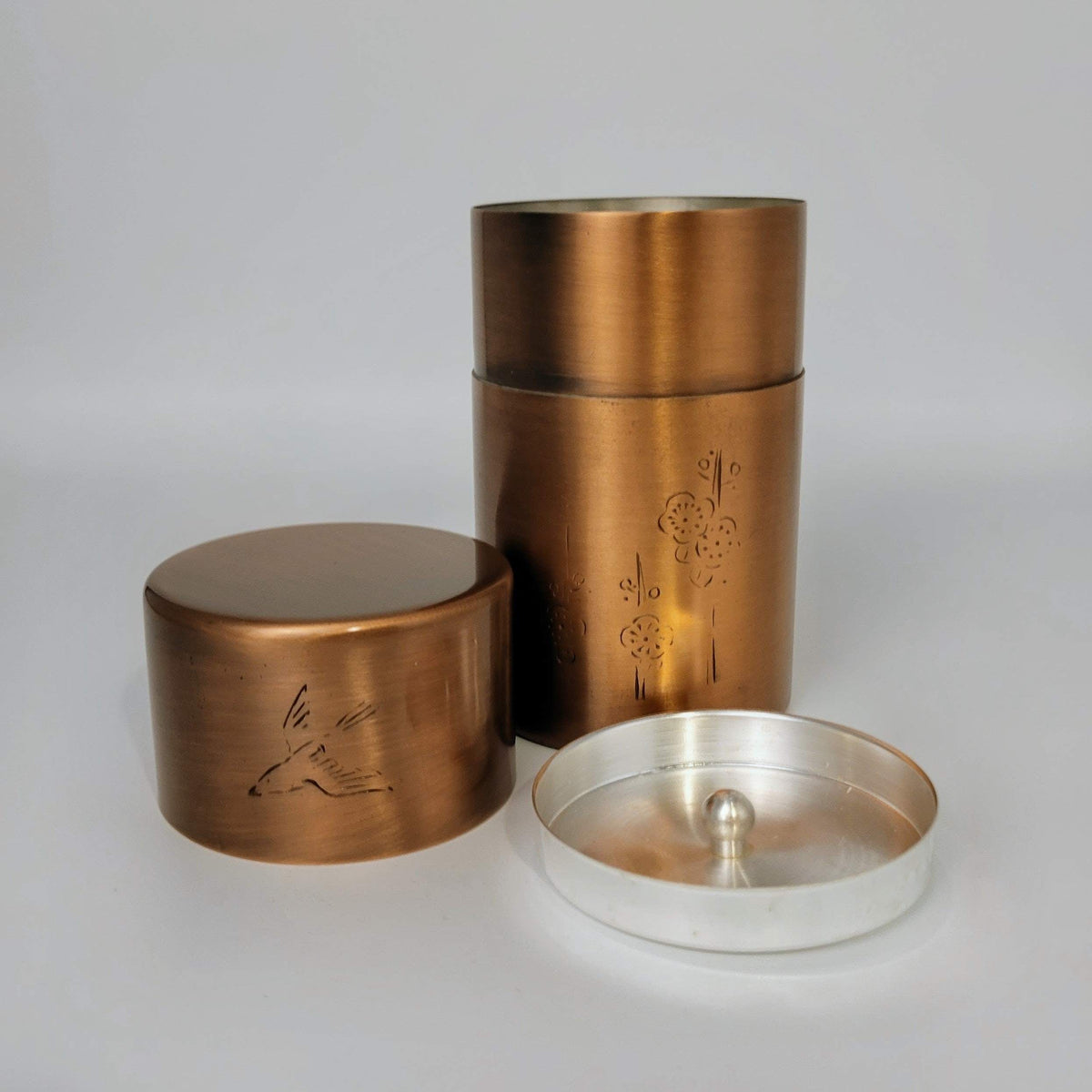 Japanese tea caddy chazutsu Ōkadō Koto & Chataku made of pure copper