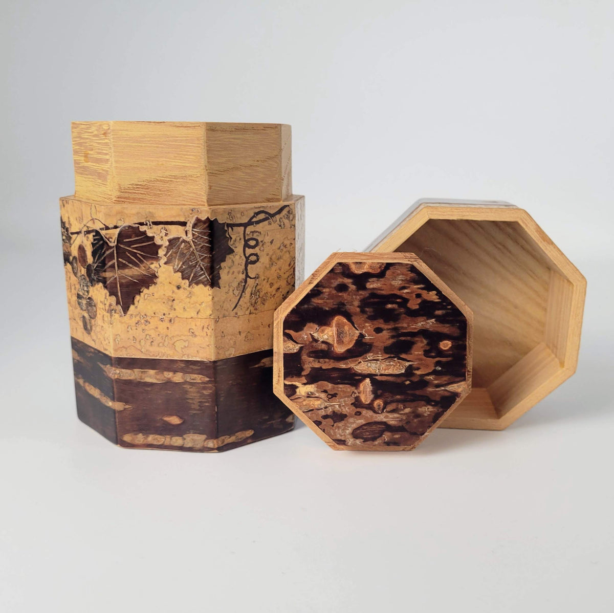 Japanse theebus chazutsu - Sakura Kawa - Druivenmotief - Driedelige Set