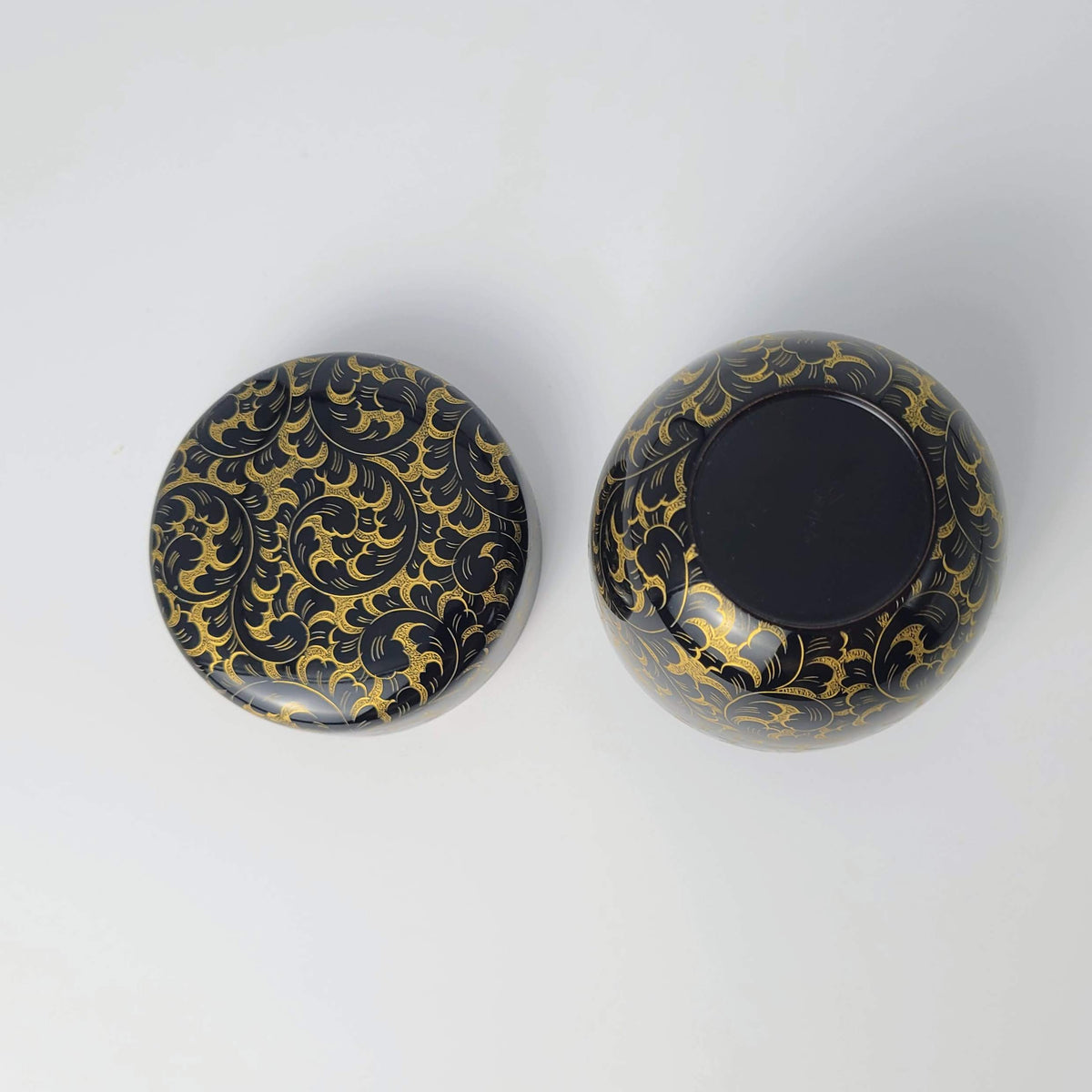 Japanse natsume matcha karakusa chinkin  唐草沈金棗 Maeshi Shigeo