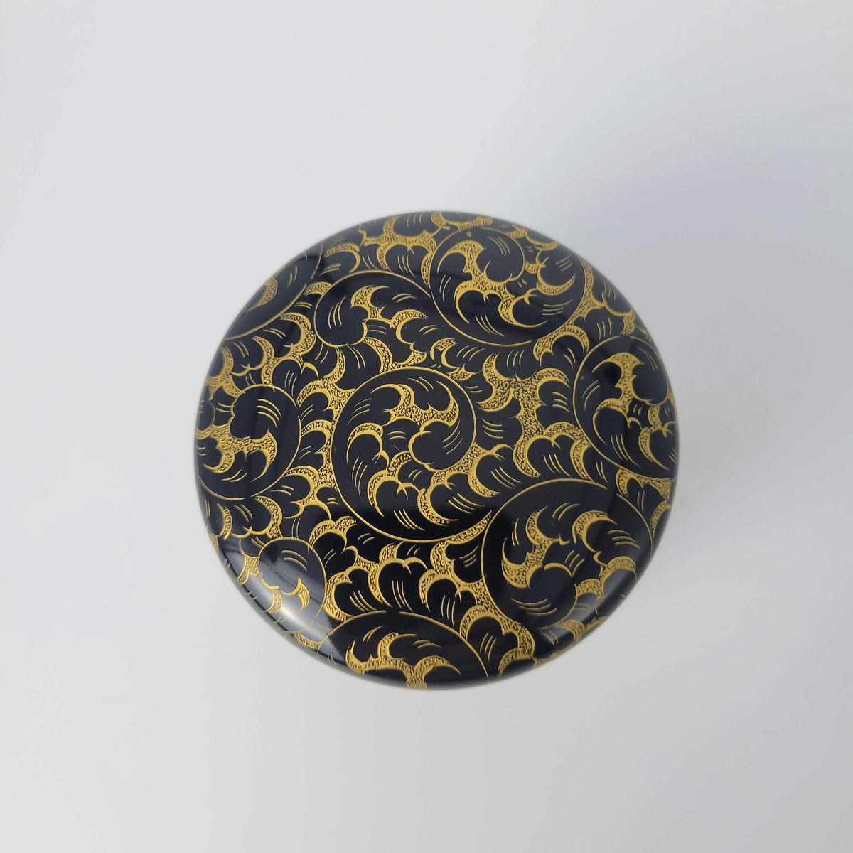 Japanse natsume matcha karakusa chinkin  唐草沈金棗 Maeshi Shigeo